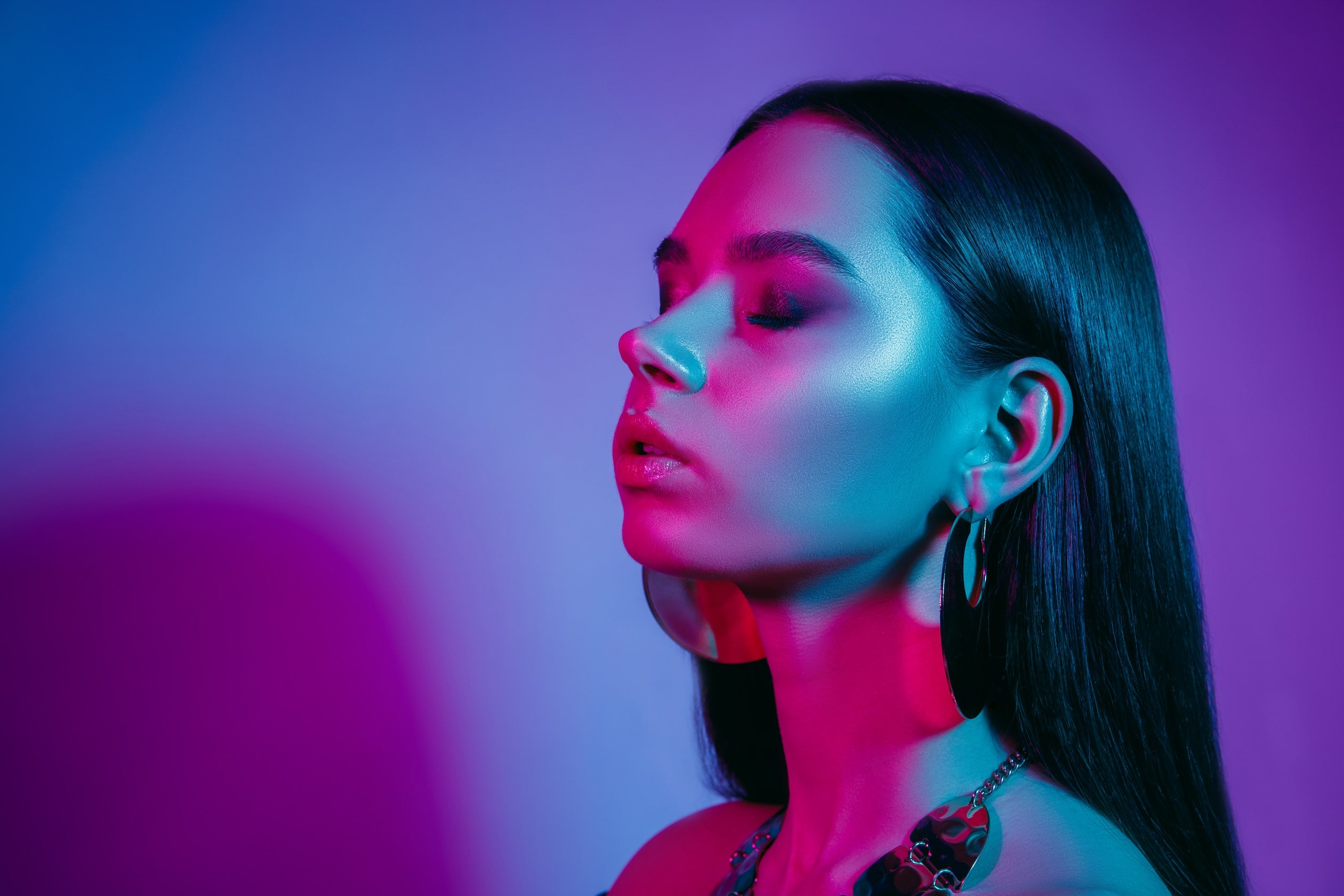 Time to glow, girl!
