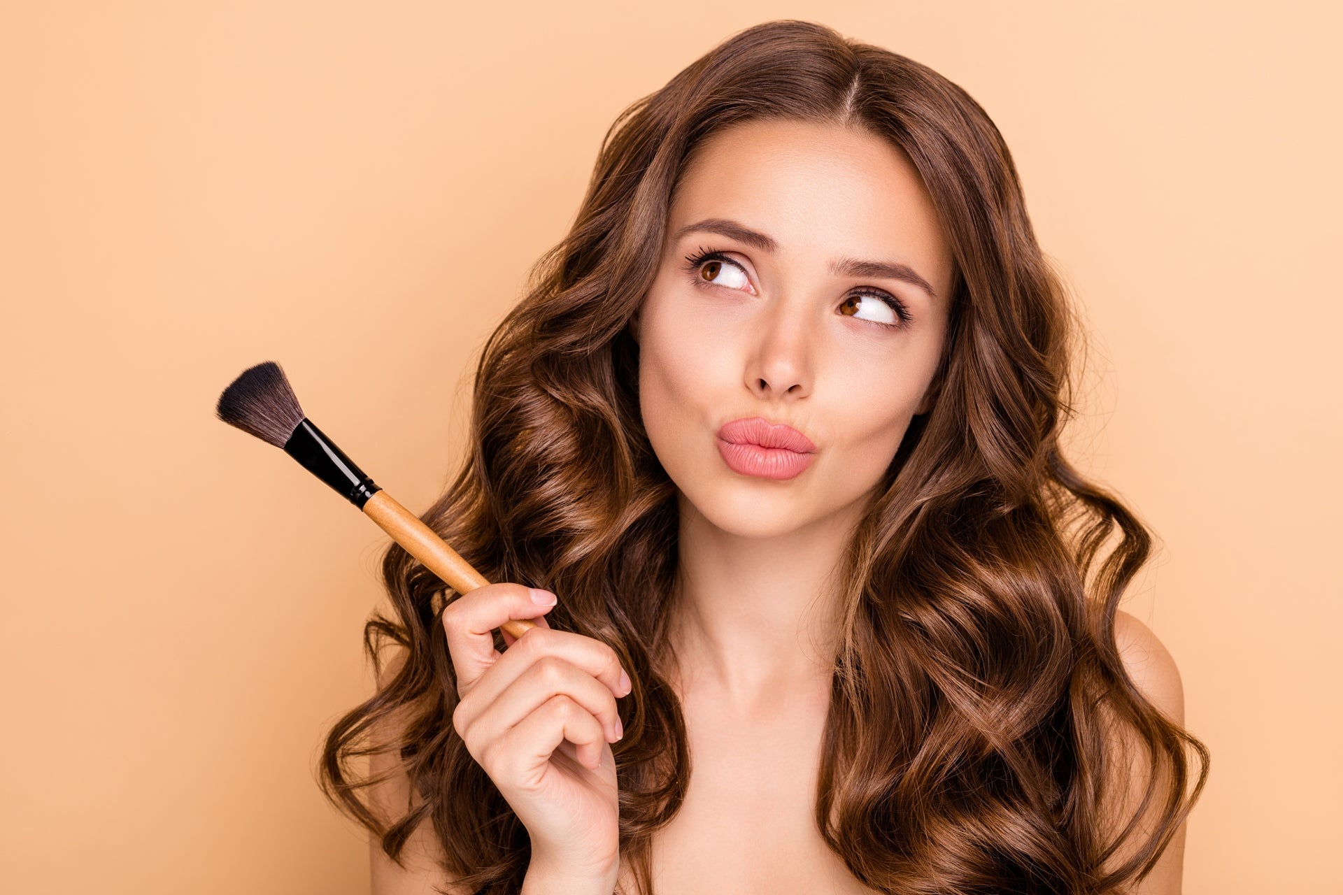 Make up summer trends 2022
